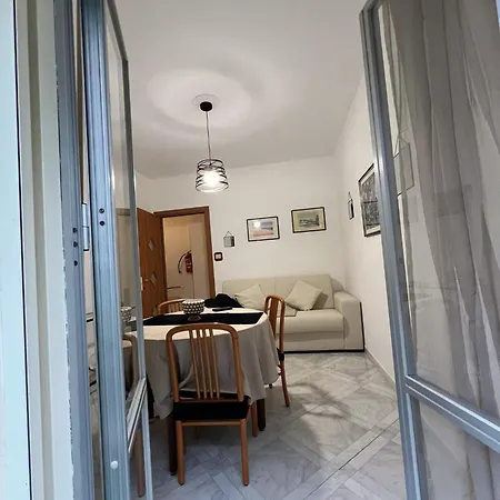 Al Lungomare 1977 Apartament